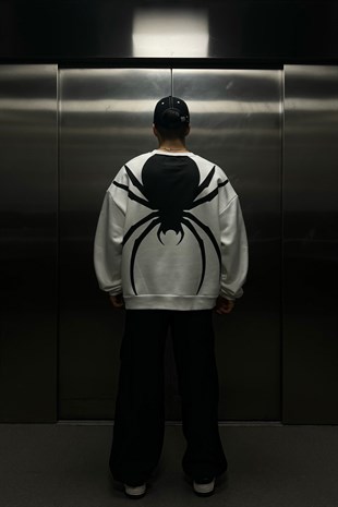 Rv Spider Sırt Baskılı Beyaz Oversize Sweatshirt